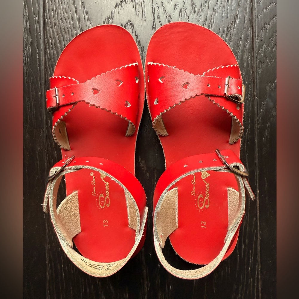 Red Saltwater Sandals Sun San Sweetheart Little kid size 13